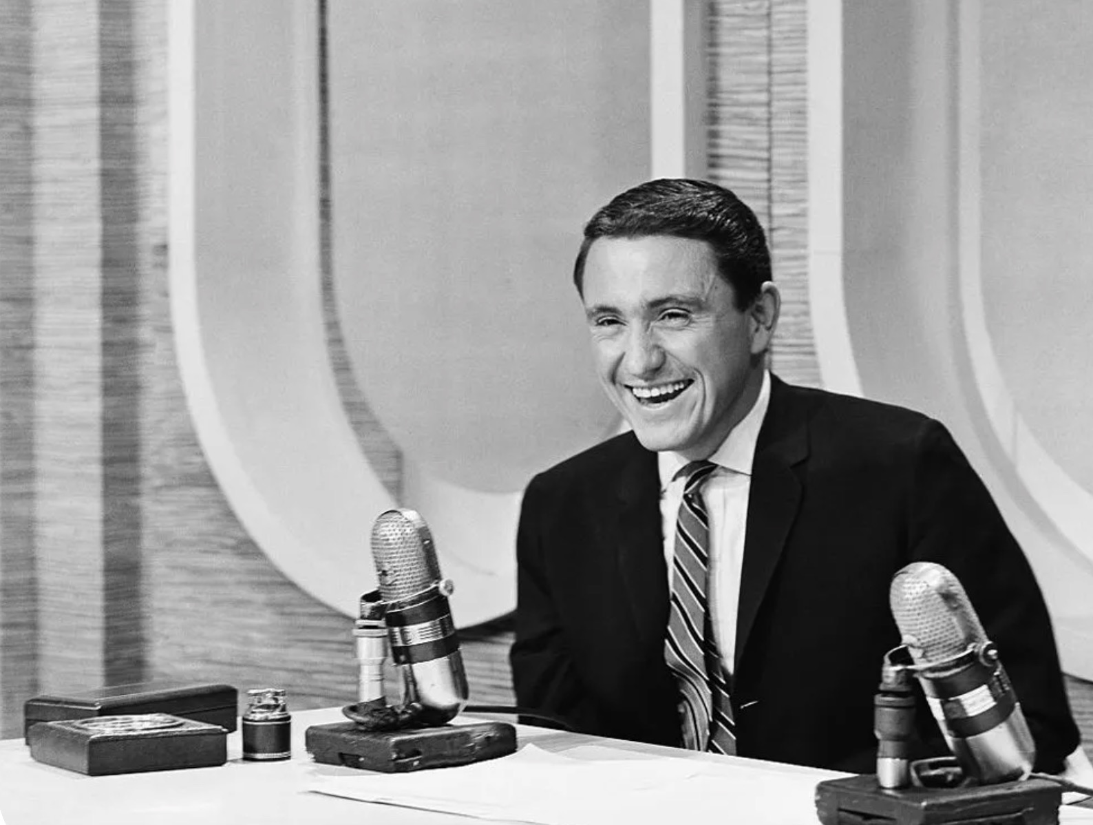 Merv Griffin at the desk